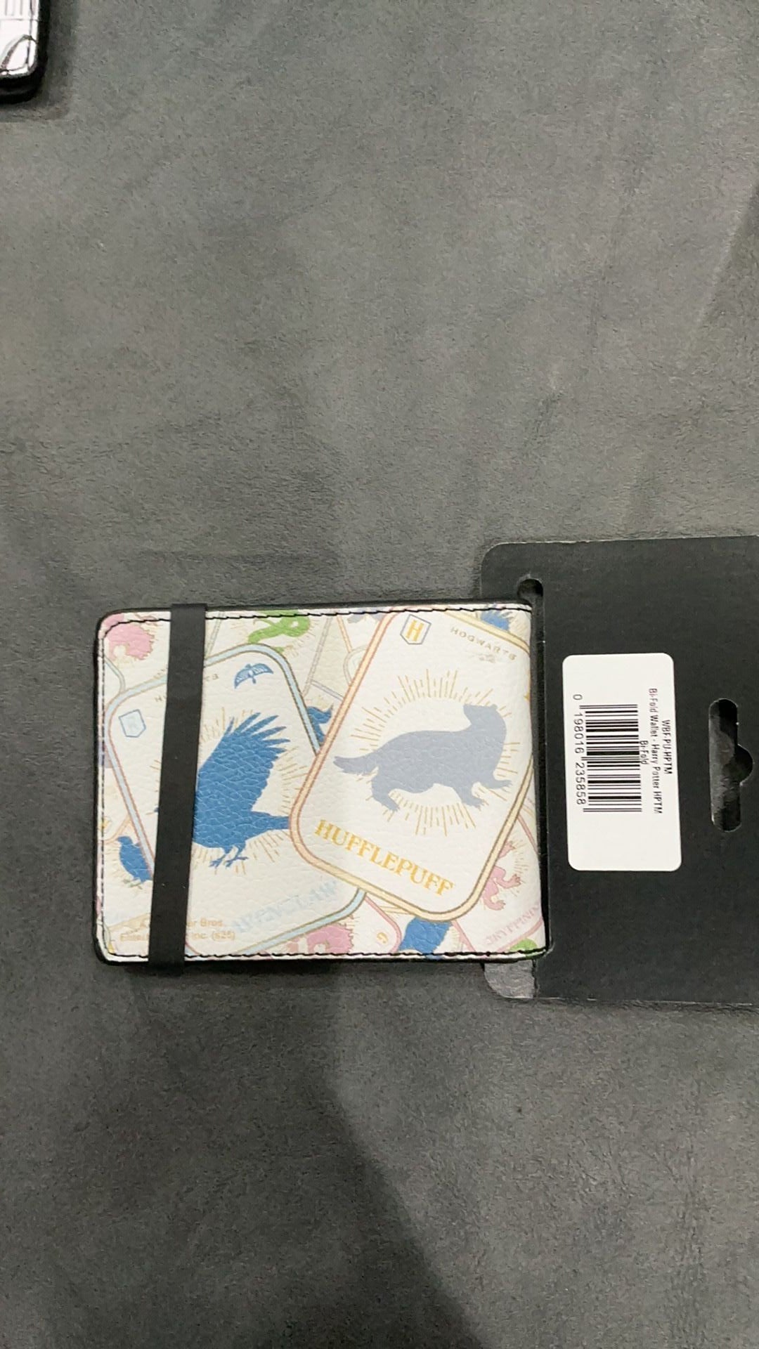 Harry Potter bifold wallet NWT