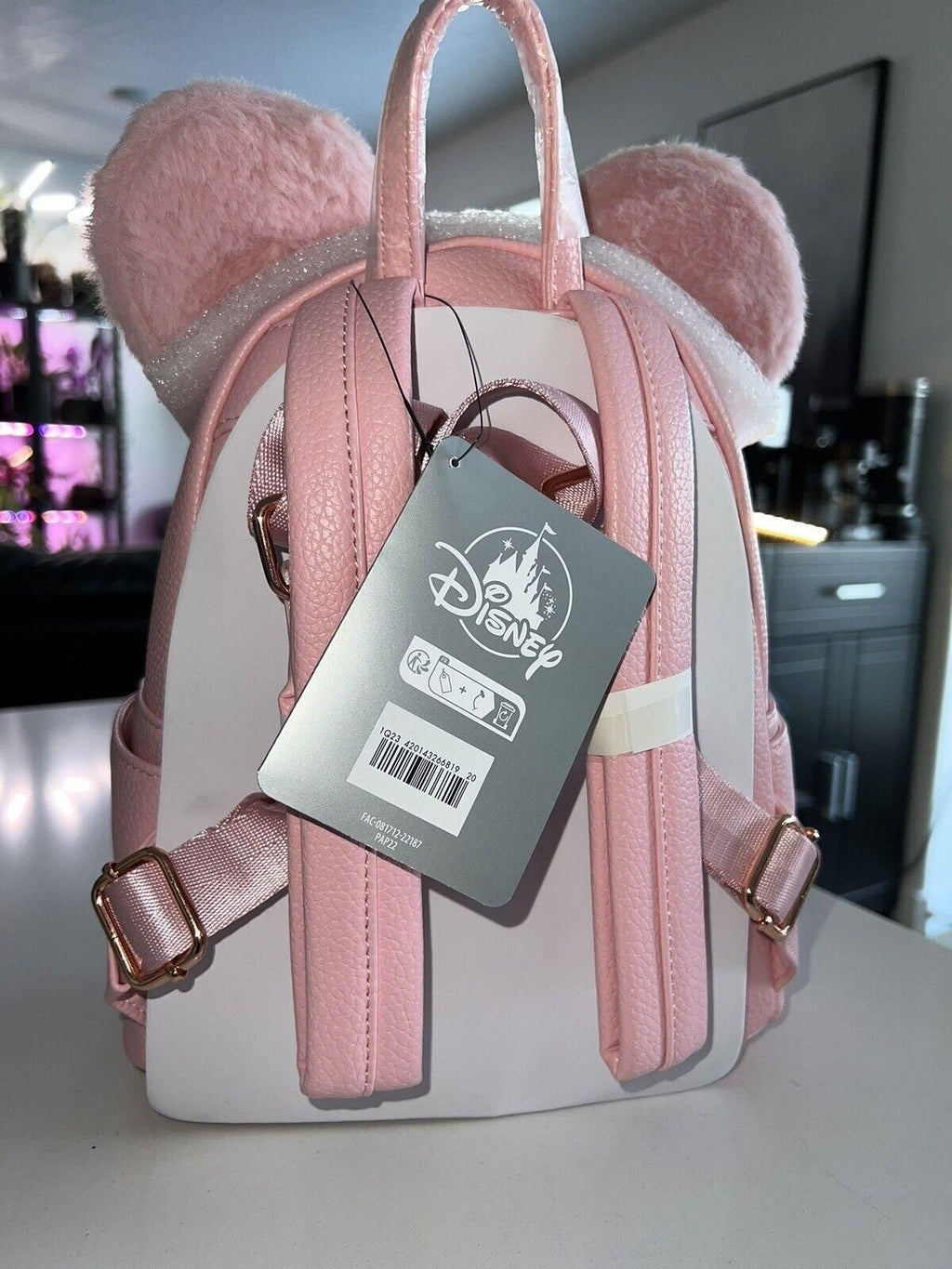 Minnie Mouse NWT Loungefly Mini Backpack – Piglet Pink
