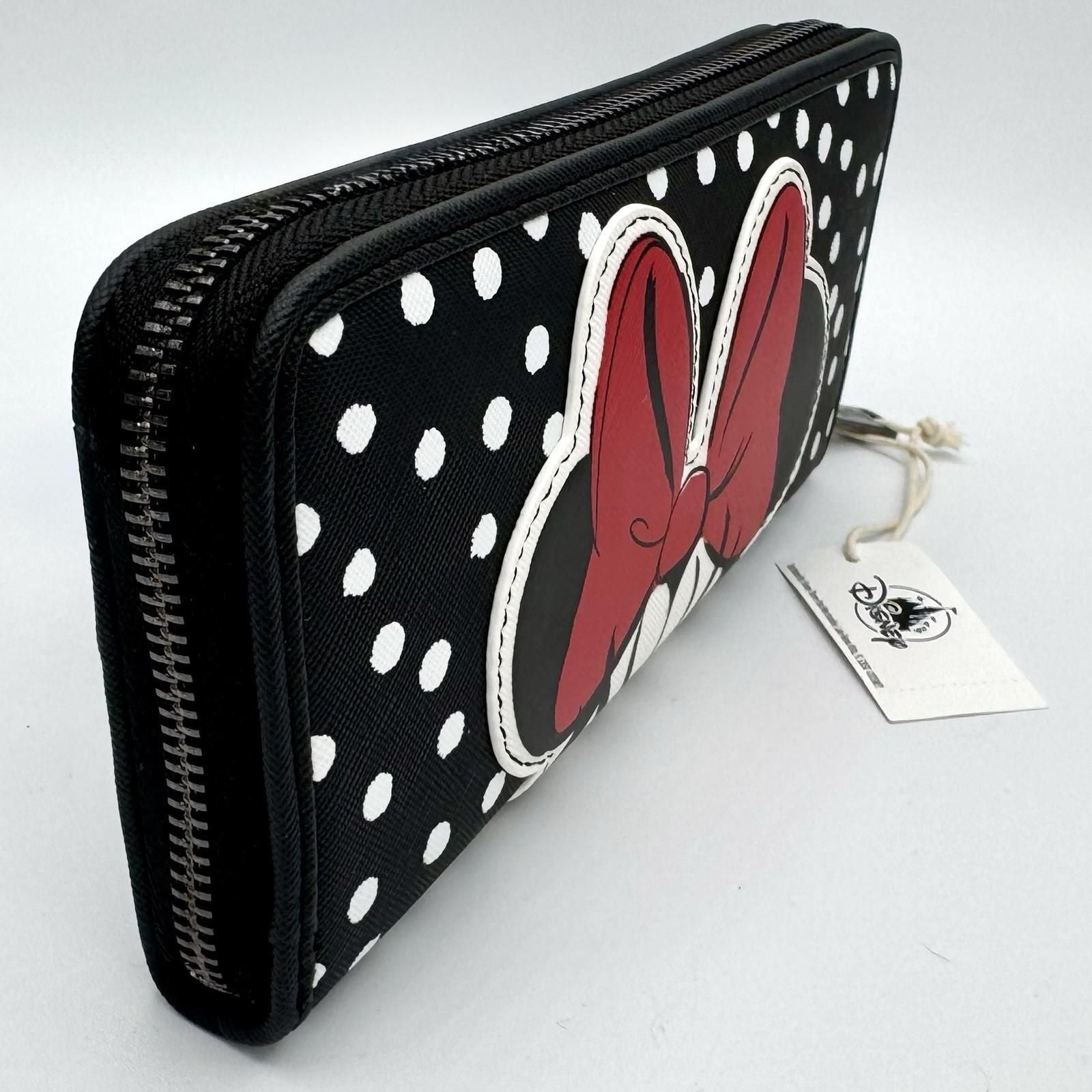Loungefly NWT Disney Parks Minnie Mouse White Polka Dot Red Bow Zip Around Wallet